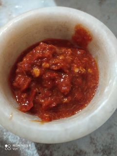 લસણ ની ચટણી (Garlic Chutney Recipe in Gujarati) રેસીપી મુખ્ય ફોટો