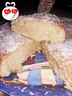 صورة لوصفة كيكه الرواني الهشه بجوز الهند 😍