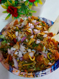 पापड़ी चाट (Papdi chaat recipe in hindi) रेसिपी मुख्य फोटो