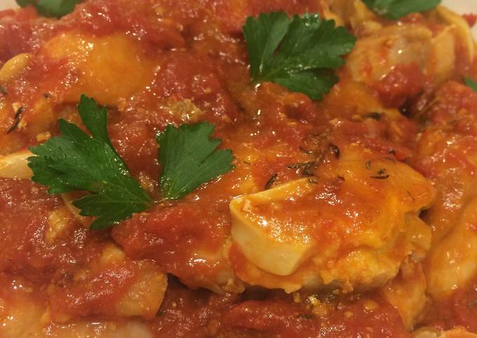 Chicken In Garlic Tomato Sauce