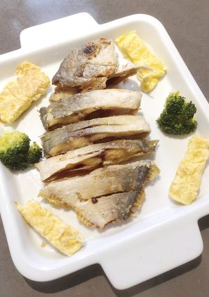 A picture of Pompano or Pampanp.