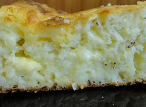 Una foto de Torta de queso y cebolla