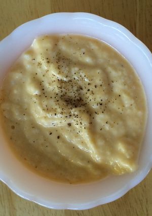 A picture of Cheesy Cauliflower Purée.