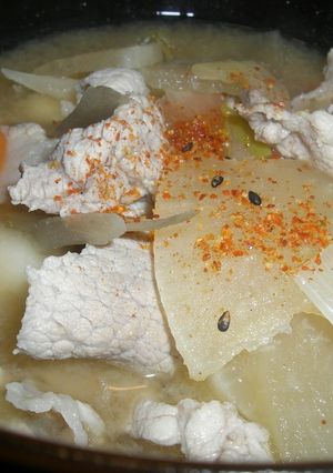 A picture of Professional-Tasting 'Tonjiru' Pork Miso Soup.