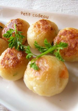 A picture of Chewy Okara and Potato Balls.