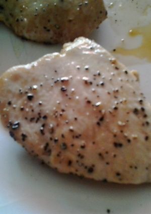 A picture of Super-easy black pepper chicken!.
