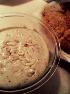 A picture of Creamy Milk Gravy.