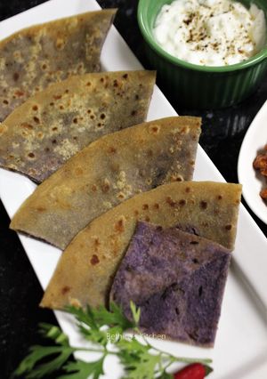 A picture of Stuffed Red Cabbage Paratha.