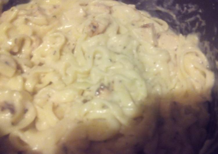 Recipe of Homemade Chicken Alfredo Pasta