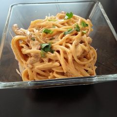A picture of Chipotle steak pasta.