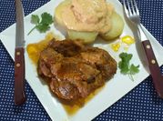 Una foto de chuletas de perú