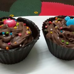 A picture of Chocolate Cups.