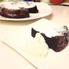 A picture of Heavy Cream-free Rich Gateau au Chocolat.