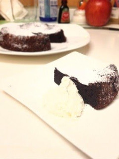 A picture of Heavy Cream-free Rich Gateau au Chocolat.