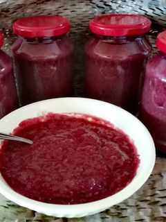 Vörösboros, diós szilvalekvár recept fotója