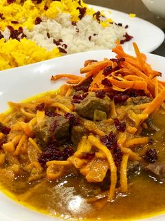 عکسی از دستور خورش هویج تبریزی