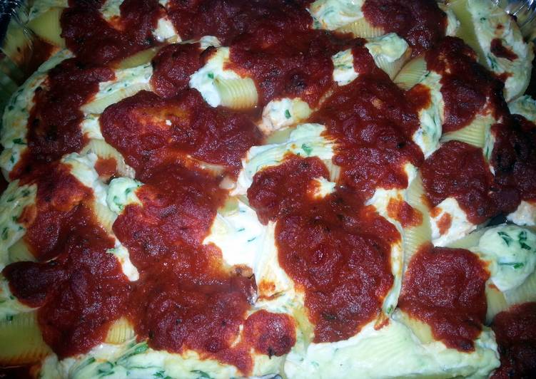 Pepper Jack Baked Stuffed Shells - Make Ahead Freezer Meal Pepper Jack Baked Stuffed Shells - Make Ahead Freezer Meal