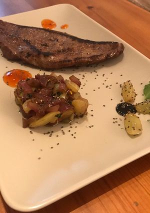 Una foto de Hígado encebollado con uvas