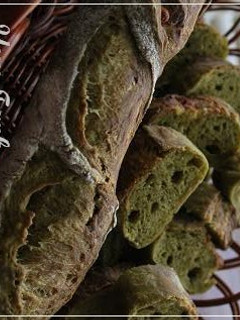A picture of Matcha Green Tea Milk French Bread with White Chocolate.