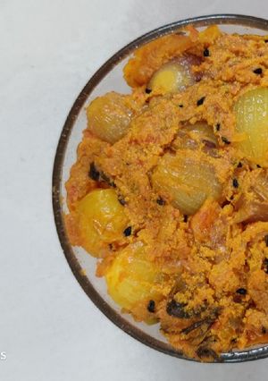 পেঁয়াজ পোস্ত(peyaj posto recipe in Bengali) রেসিপির প্রধান ছবি