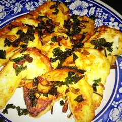 Garlic Fried Halloumi Chilli A picture of Garlic Fried Halloumi Chilli.
