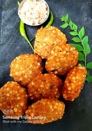A picture of Sabudana Vada.