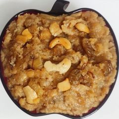 A picture of Apple bread Halwa.