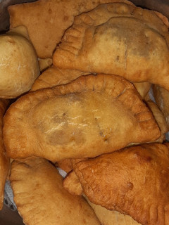 A picture of Beef empanada(meatpie).