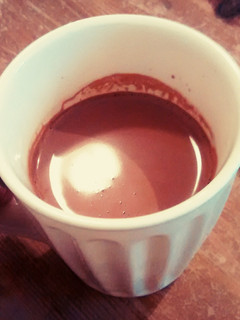 A picture of Healthy hot cocoa.