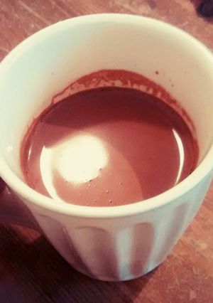 A picture of Healthy hot cocoa.