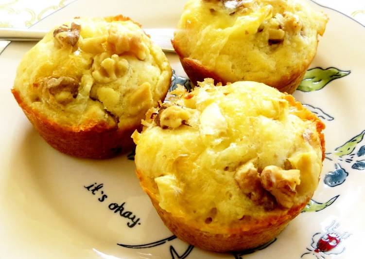 walnut and brie cheese muffins recipe main photo