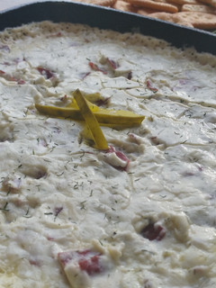 A picture of Hot Chipped Beef Dip.