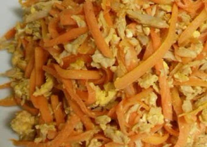 How to Make Super Quick Homemade Carrot Shirishiri