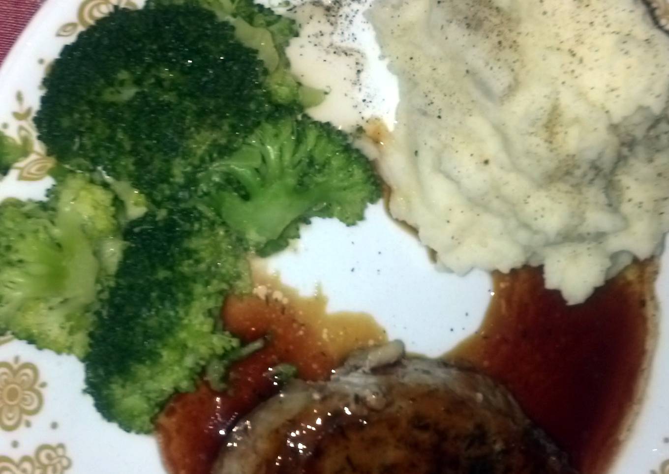 Raspberry Glazed Pork Chops
