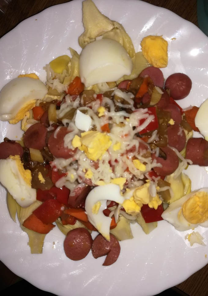 Una foto de Alcachofas con salteado de verduras