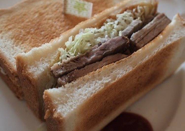 Steps to Make Quick Roast Pork Sandwich