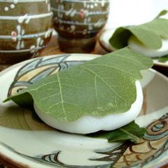 A picture of Easy Kashiwa Mochi.