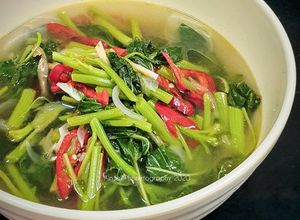 Gambar Bayam masak bening