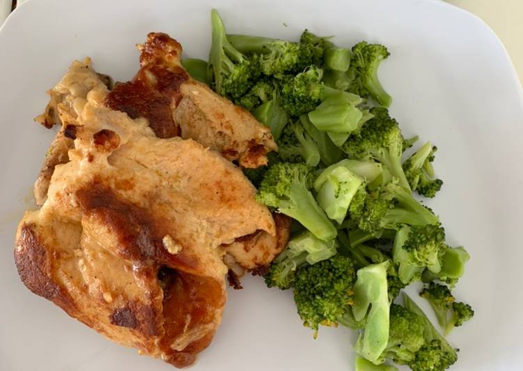 Menu Diet Enak Mudah (Dada ayam + brocolli rebus)