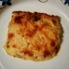 A picture of Tinklee's Cheesy Hashbrown Casserole.