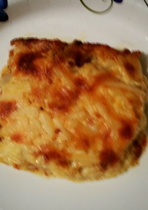 A picture of Tinklee's Cheesy Hashbrown Casserole.
