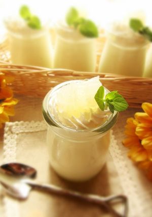 A picture of Easy & Refreshing Grapefruit Pudding.