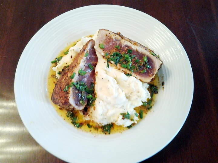 Easy Steps to Make Recipe Pan Seared Tuna Steaks with Lemon Butter Pan Sauce that is Awesome, Can Spoil the Tongue}