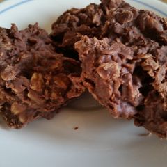 A picture of Fudgy no bake cookies.