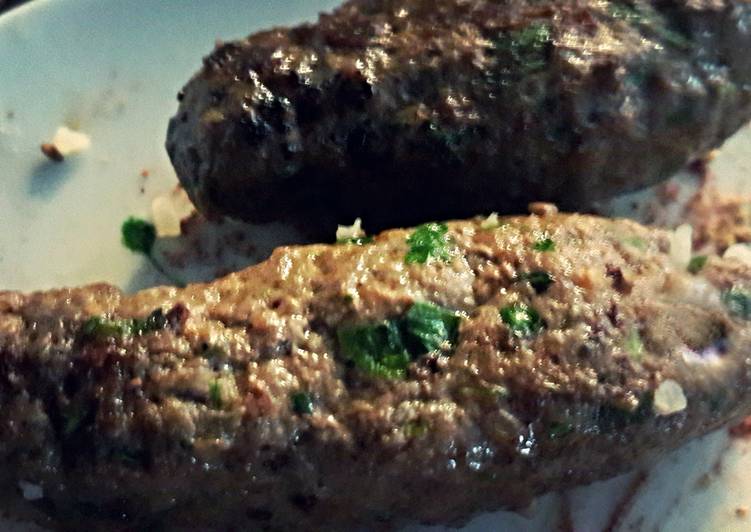 Ground Beef kofta / Carnasa tipo turco