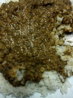 A picture of Ndengu with Rice.