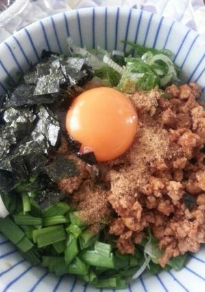 A picture of Taiwanese Mixed Noodles.