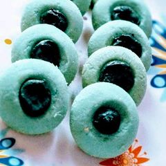 A picture of Thumb print cookies.