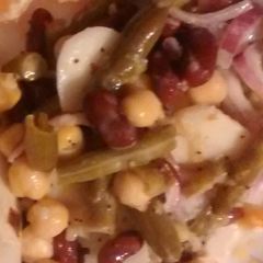 A picture of Crunchy 3 Bean Salad.