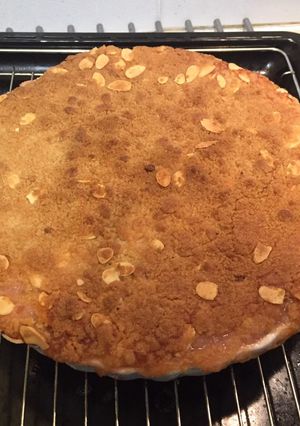 A picture of Rhubarb and Apple Crumble.